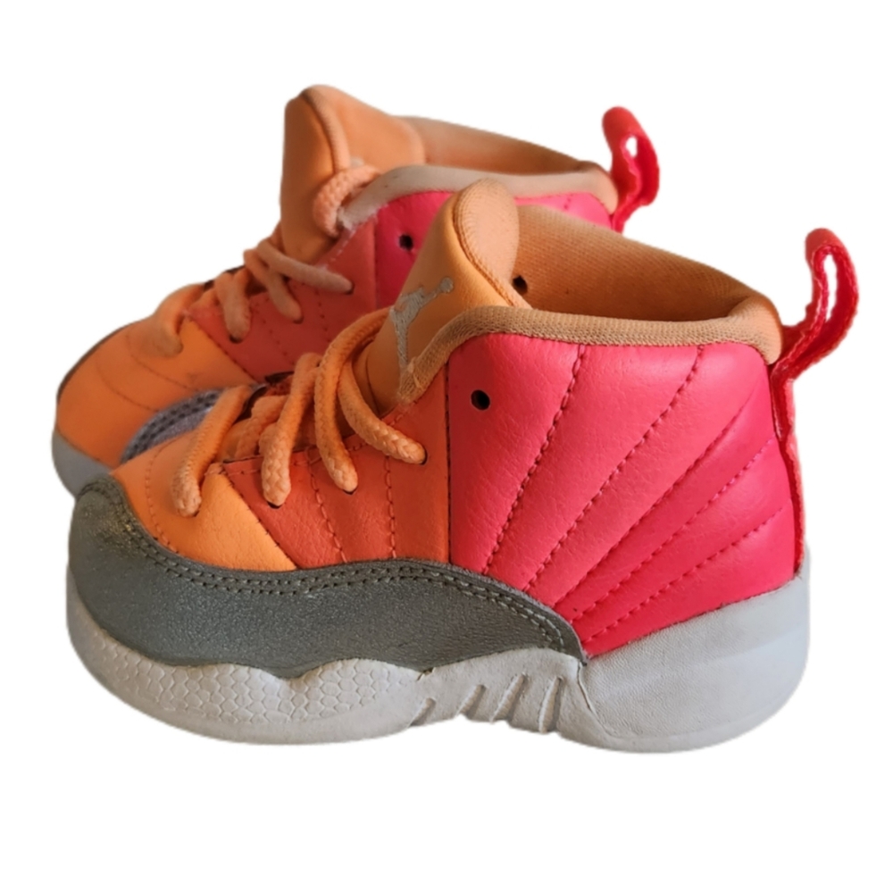 NIKE AIR JORDAN 12 RETRO SUNRISE RACER PINK MANGO 819666-602 SIZE 5C - Picture 3 of 9